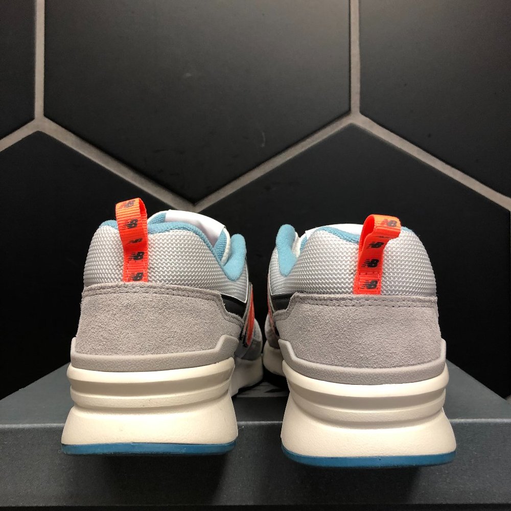 New Balance 997 Grey Dark Mango (Multiple Sizes) - Picture 4 of 7